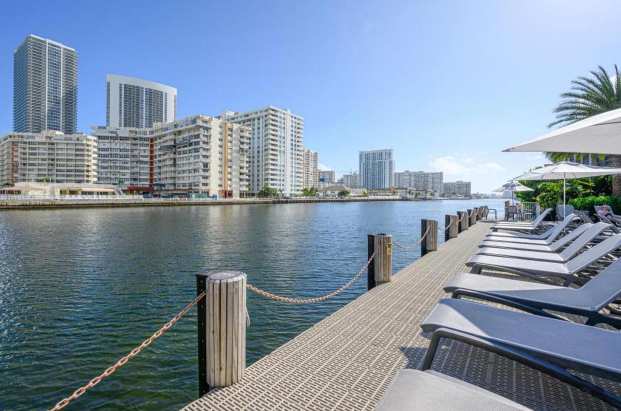 Breathless 3 Bedroom Private Rooftop Apt 1101 Hallandale Beach Exterior photo